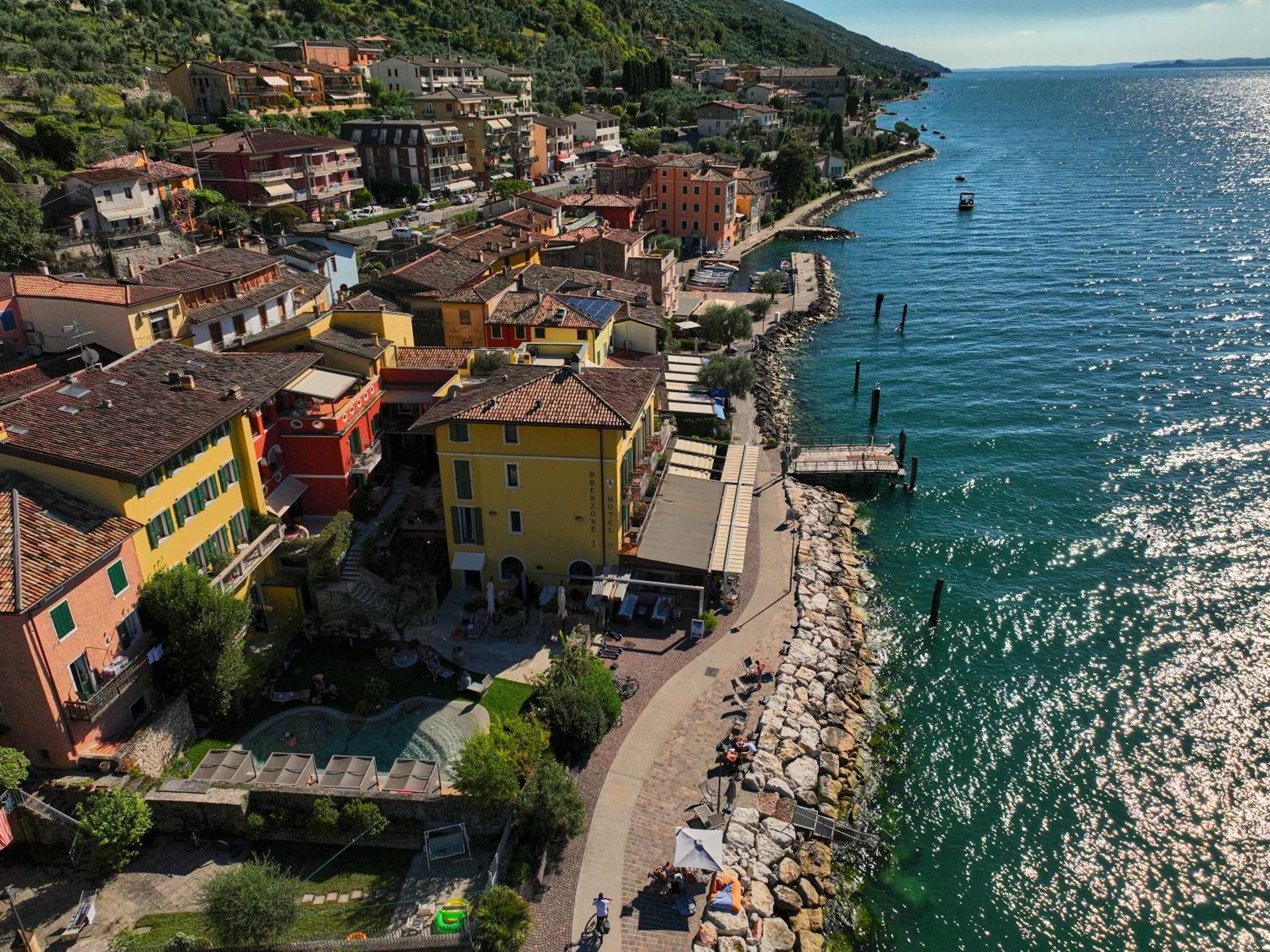 Lake Front Hotel Brenzone Dış mekan fotoğraf